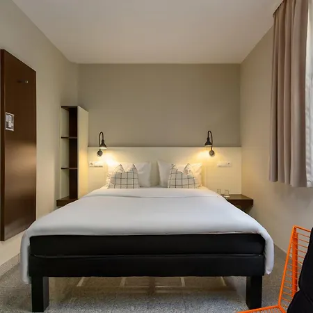 Sleepinroomz Boutique Hotel